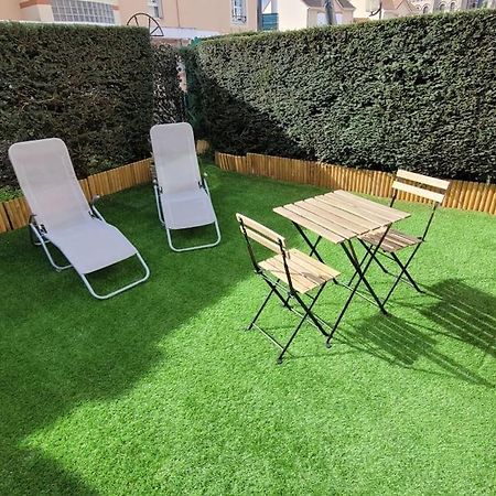 Appartement Avec Jardinet Le Petit-Quevilly Eksteriør billede
